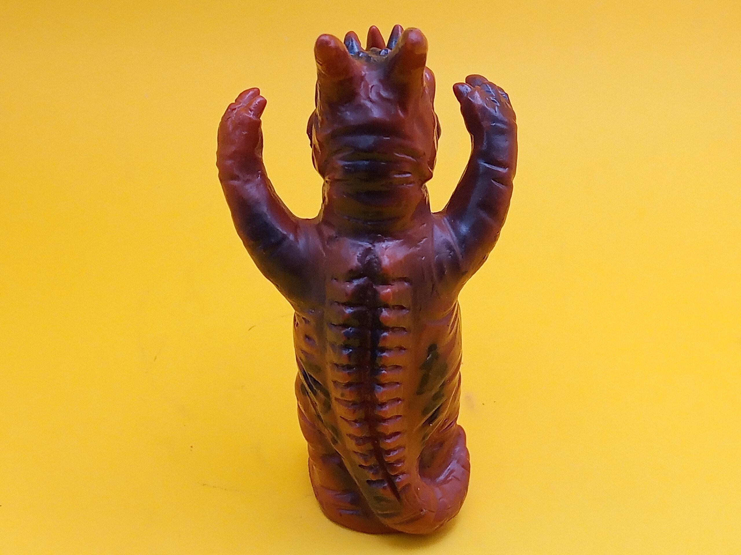 大里玩具 指人形 ネロンガ ソフビ