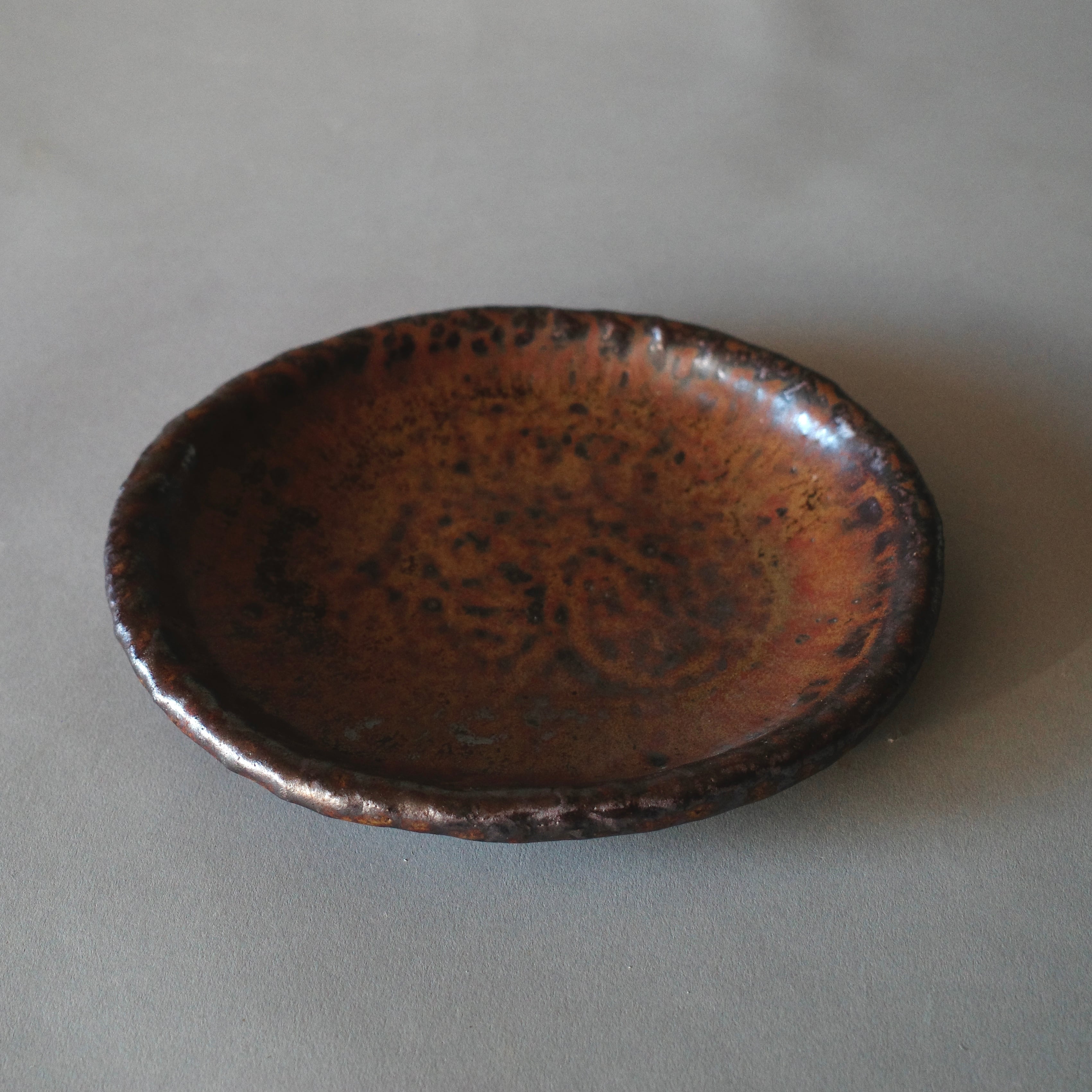 14.手捻り楕円皿 | ceramic artist Tamako Ito 伊藤珠子の店