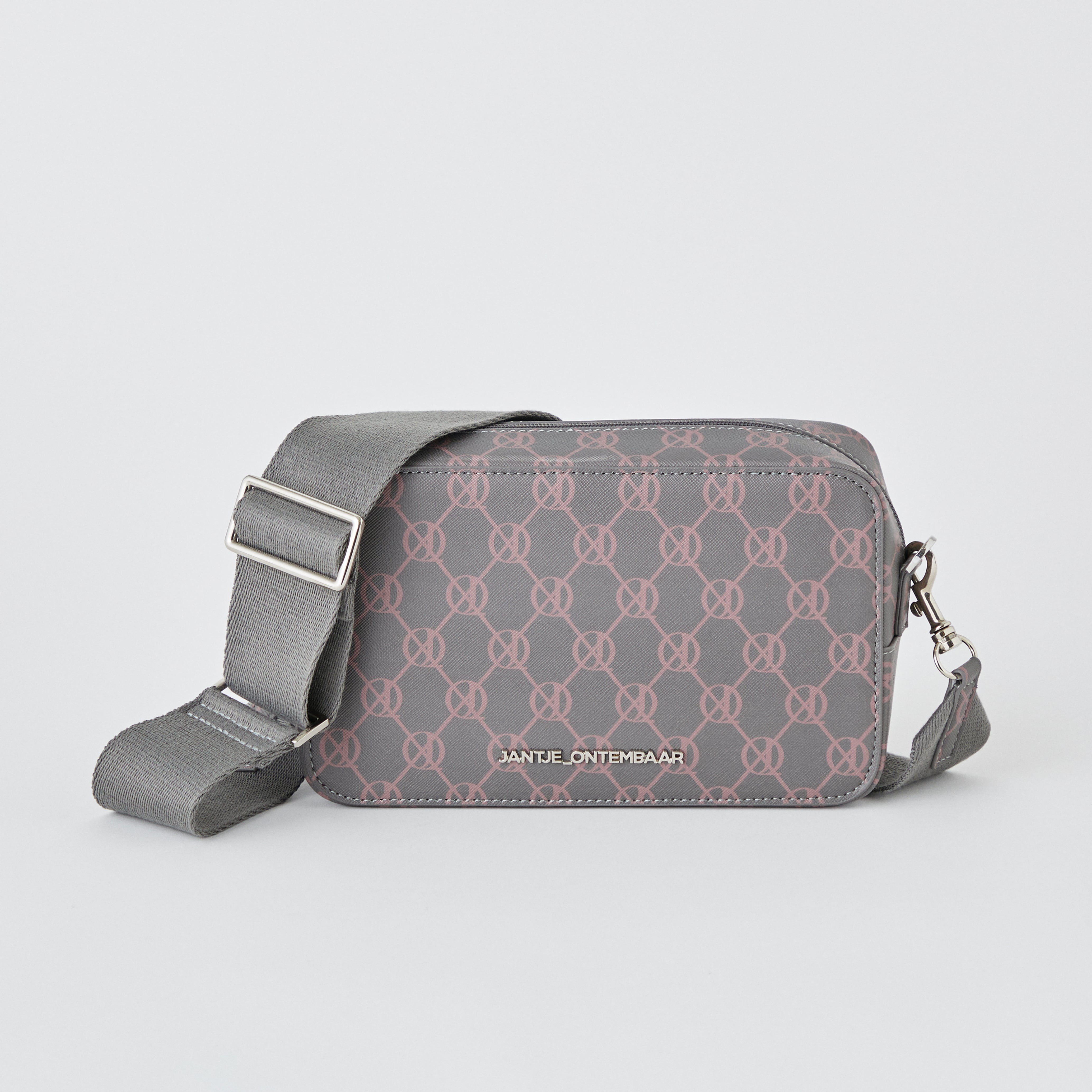 ヤンチェJ_O ORIGINALモノグラムトートバッグ