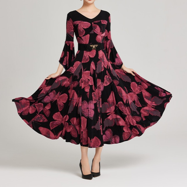 華やかでエレガント デザイン スタンダードドレス ds0460