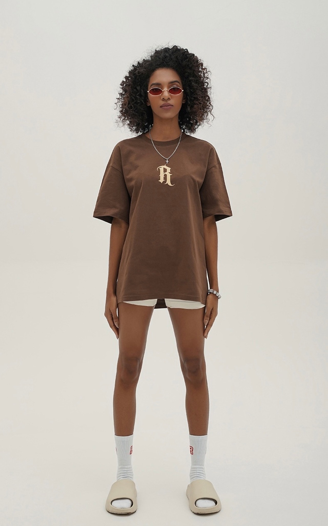 Gothic Monogram Tee UH00044ゴシックモノグラムTシャツ