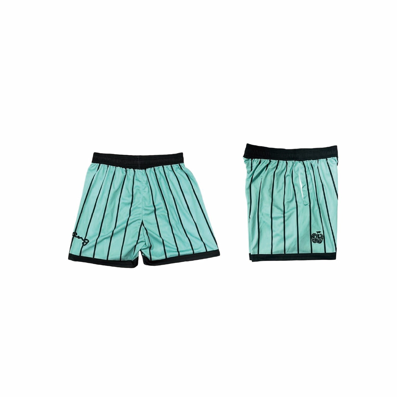 STRIPE SHORTS Tiffany Green