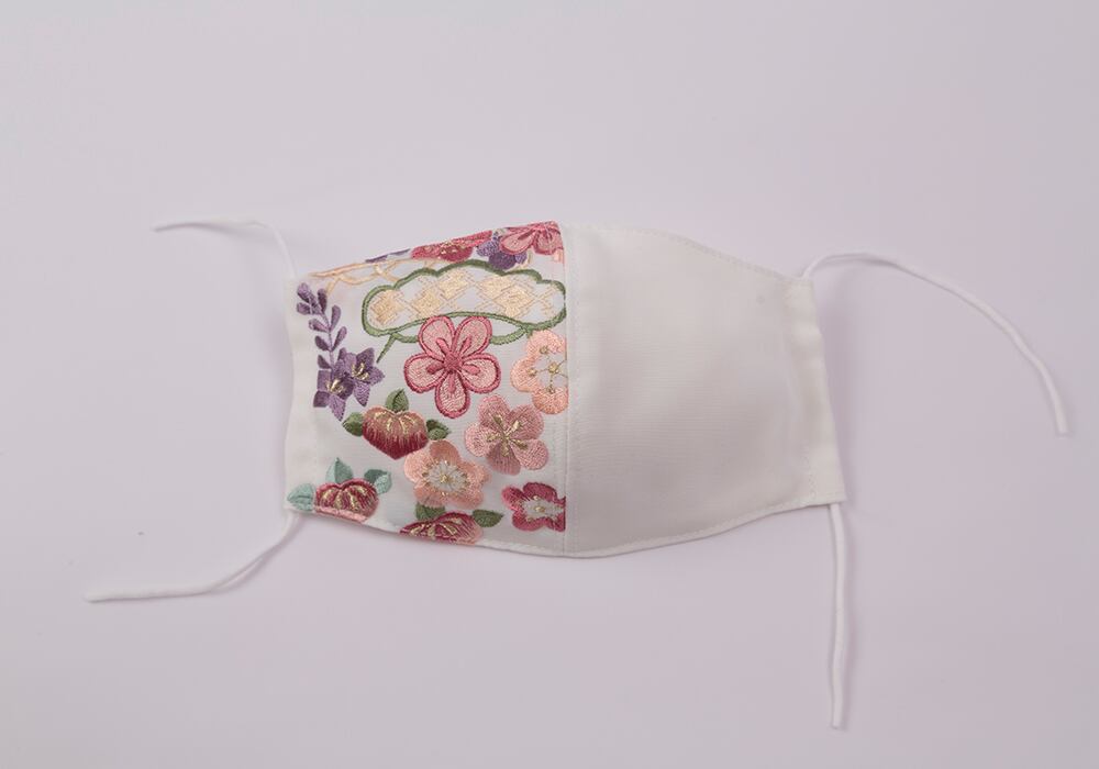 【着物マスク】チャーム付き・刺繍マスク- KOTOHOGI(m01504)