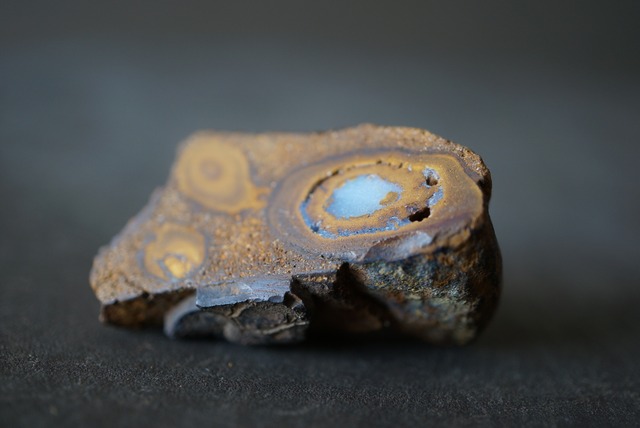 ボルダーオパール  Boulder Opal  988