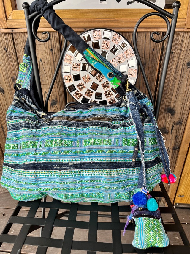 モン族ラウンドショルダーバック