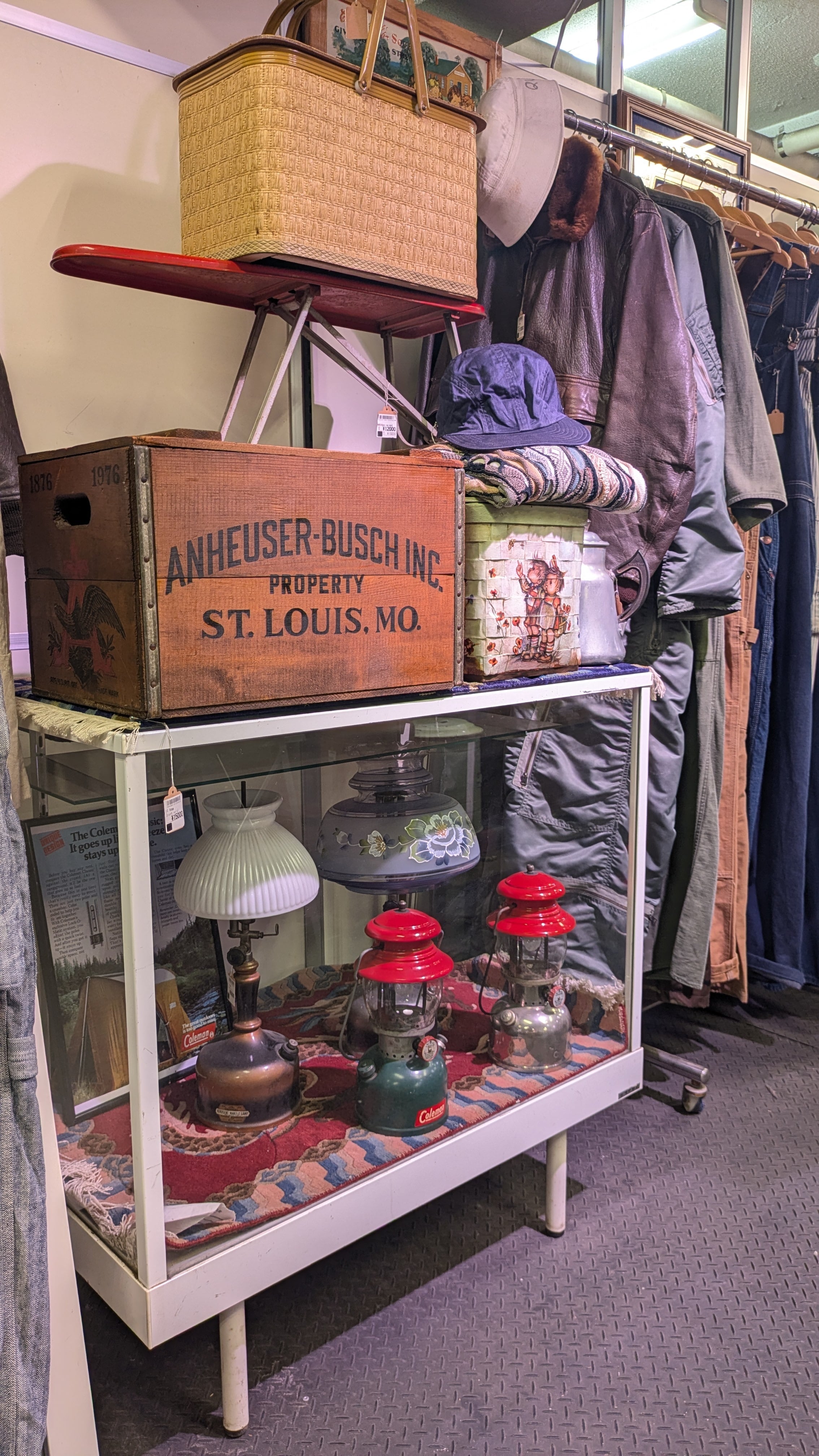 Vintage WoodBox Hunting ToolBox StorageBox Antique AmmoBox