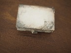 ブック型 Napier Co. シルバーのピルケース(キズあり) 画像3