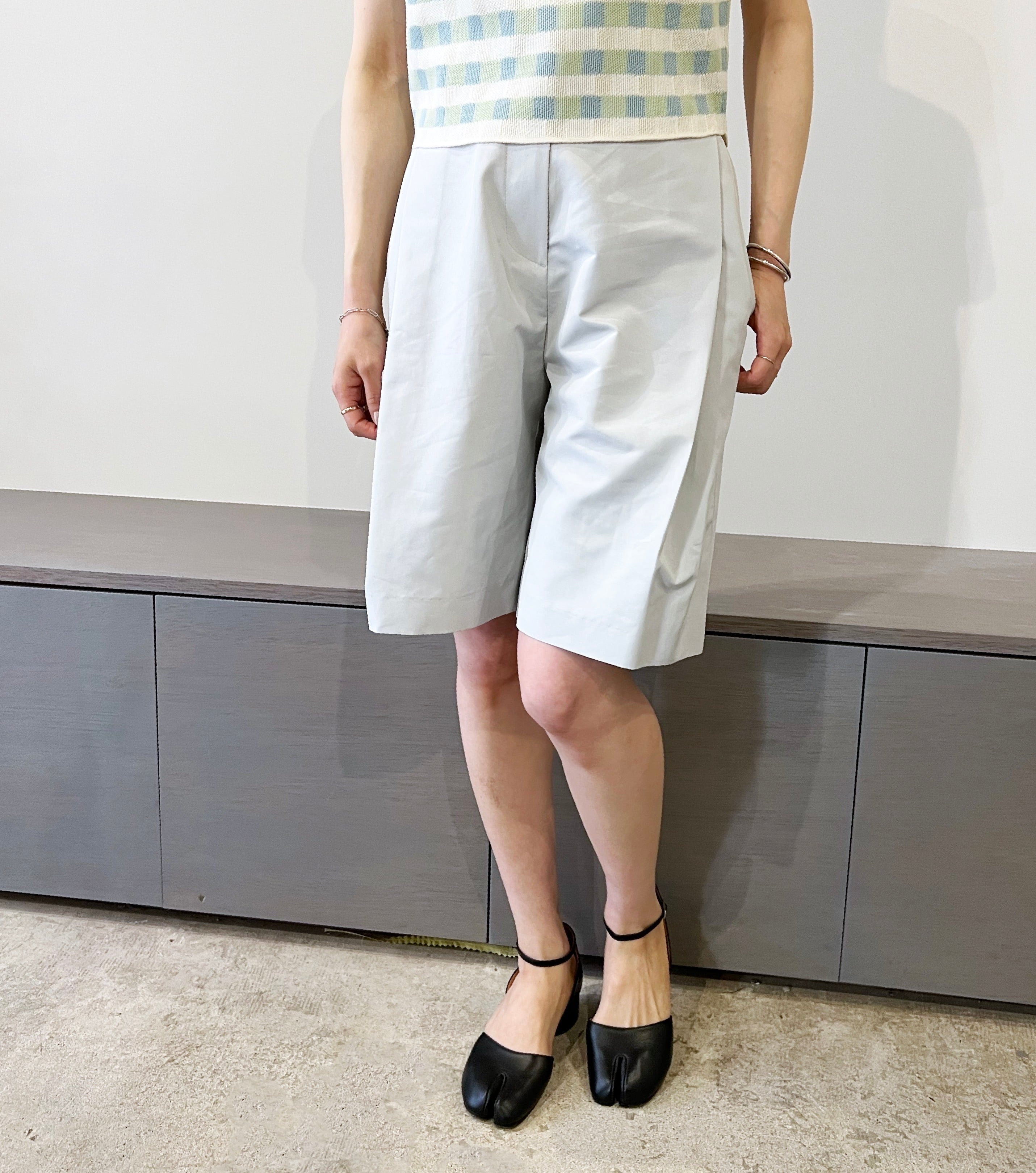 AMOMENTO / GARCONNE SHORTS【LIGHT GREY / BLACK】 | MARIEU
