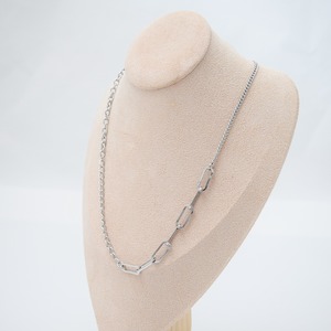 ペーパークリップツイストアズキキヘイチェーン