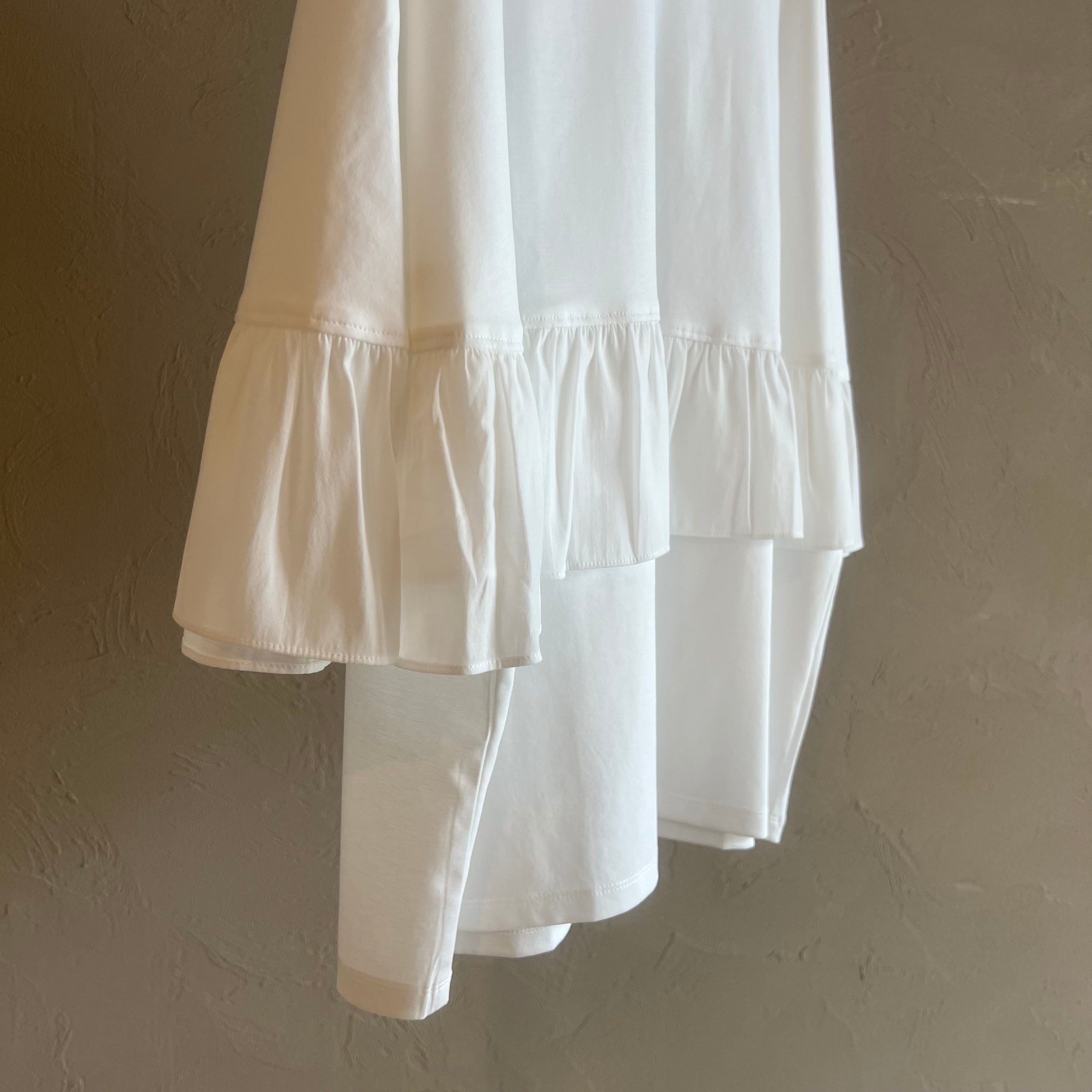 CYAN TOKYO シアン トーキョー  フリルカットポンチョトップス CYAN TOKYO 】- 301092 - フリルカットポンチョトップス | valance