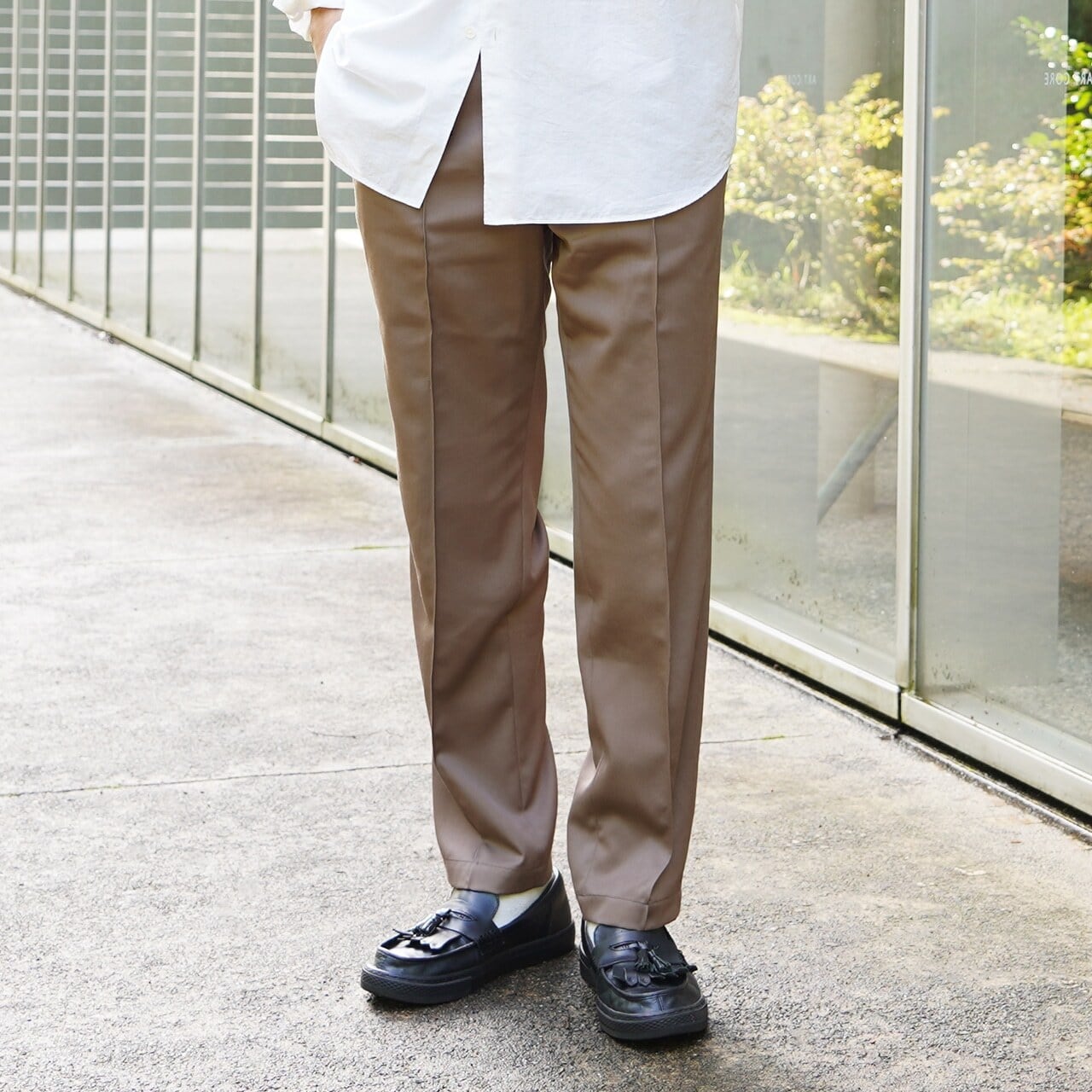 【秋冬ver】たった1枚で大人の好印象コーデに様変わりする「尾州ウールスラックス」(SUPER120's)