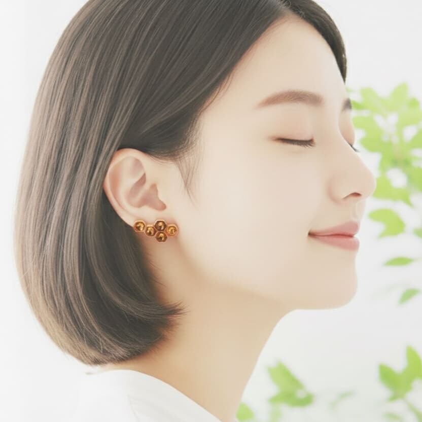 honeycombノンホールピアス