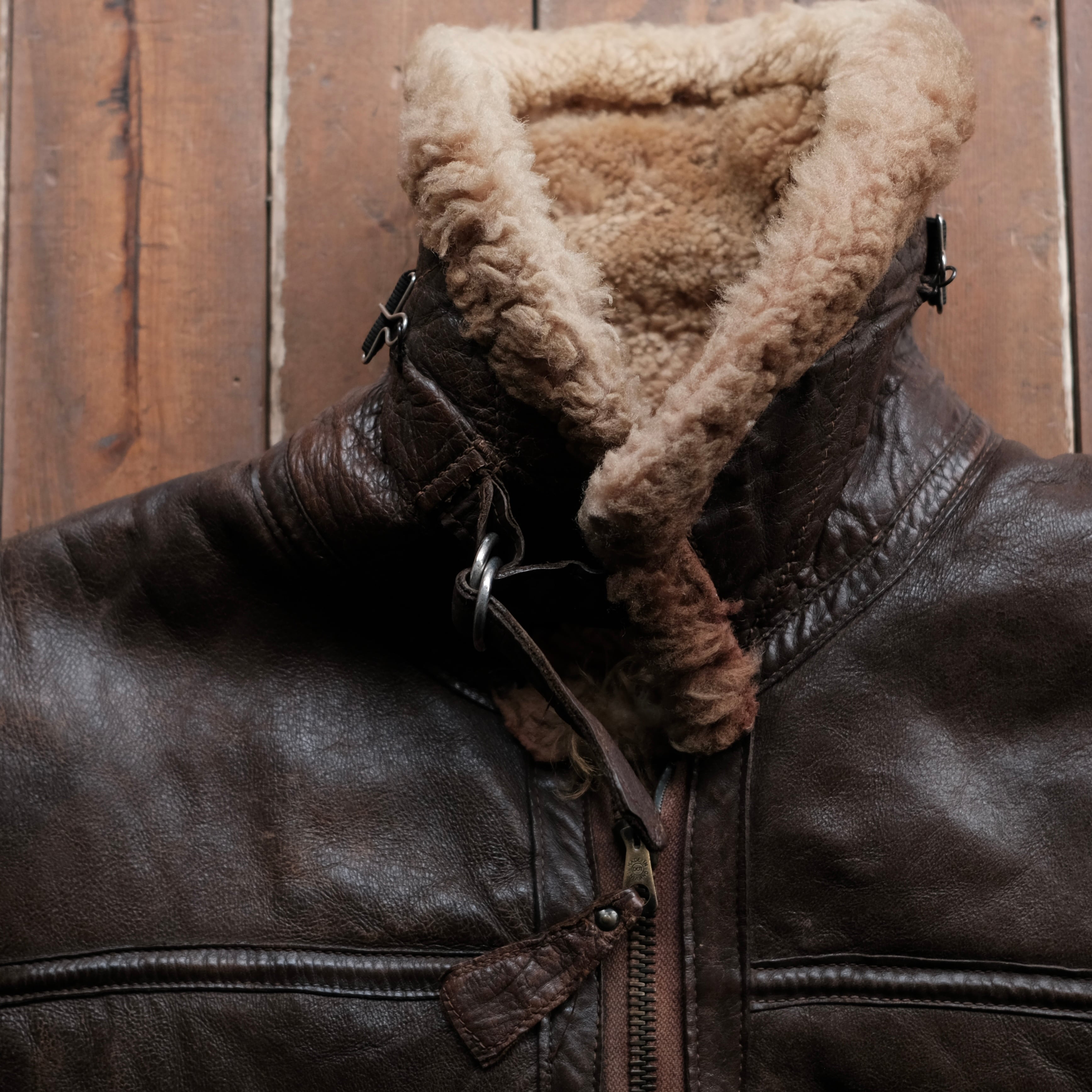 ROYAL AIR FORCE IRVIN MOUTON JACKET | safarionline