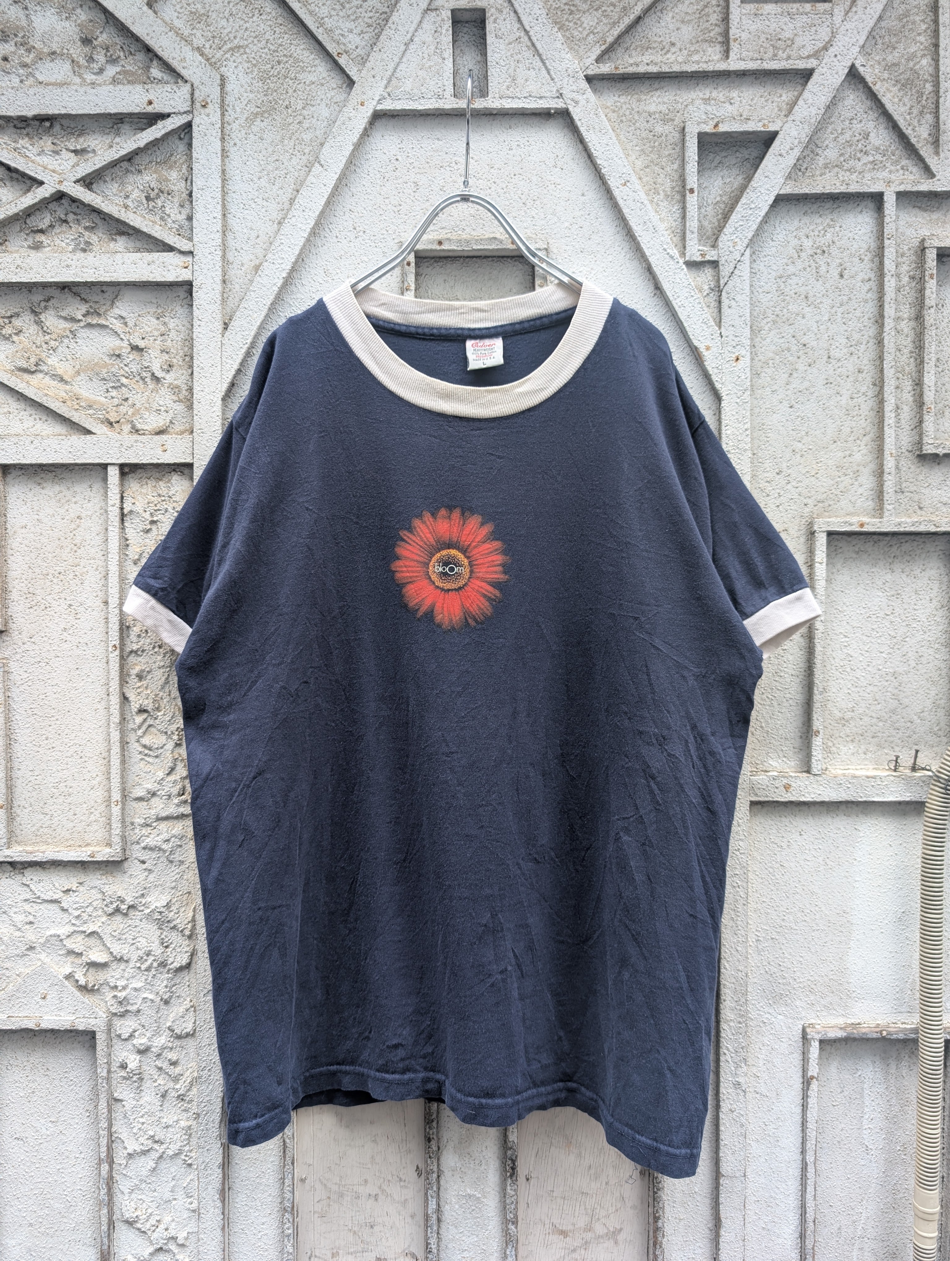"AUDIO ADRENALINE" print tee / Bloom