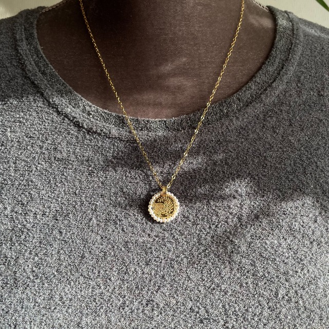 SV925 Etched Pendant -The Dove with the Olive Branch(with Pearl) / シルバー製 エッチングペンダント・鳩とオリーブ（パール付き）＊金メッキのみ在庫有