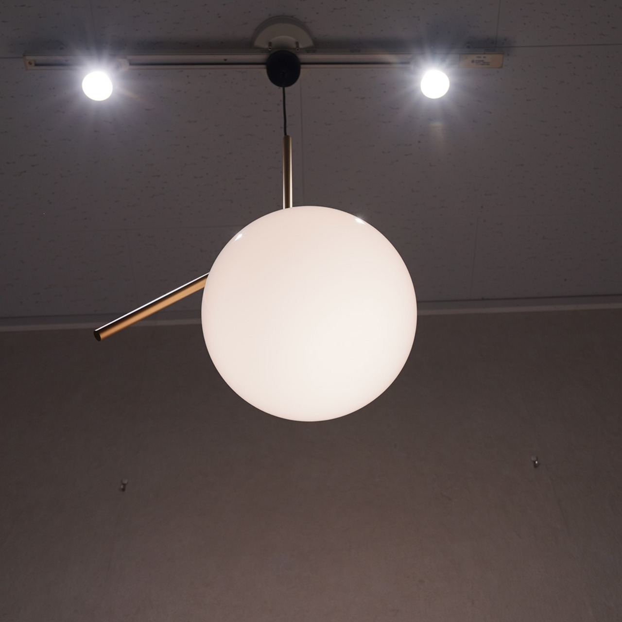 FLOS IC Lights S2 ペンダントライト / モダン Michael Anastassiades 名作 デザイナーズ 照明 フロス アイシーライツ / 関連:ヤマギワ ルイスポールセン