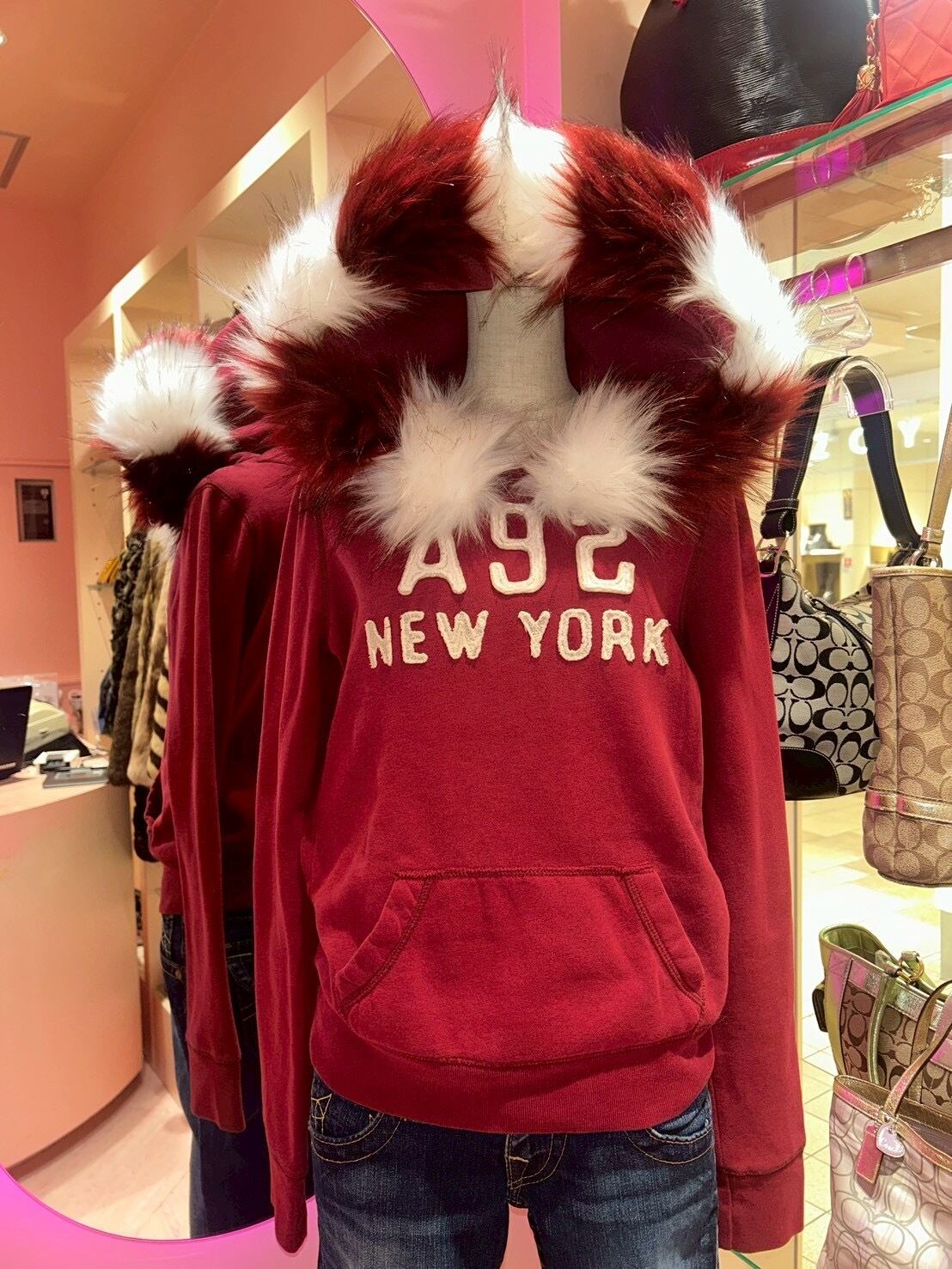 Vintage Tops | TSUKI BOUTIQUE