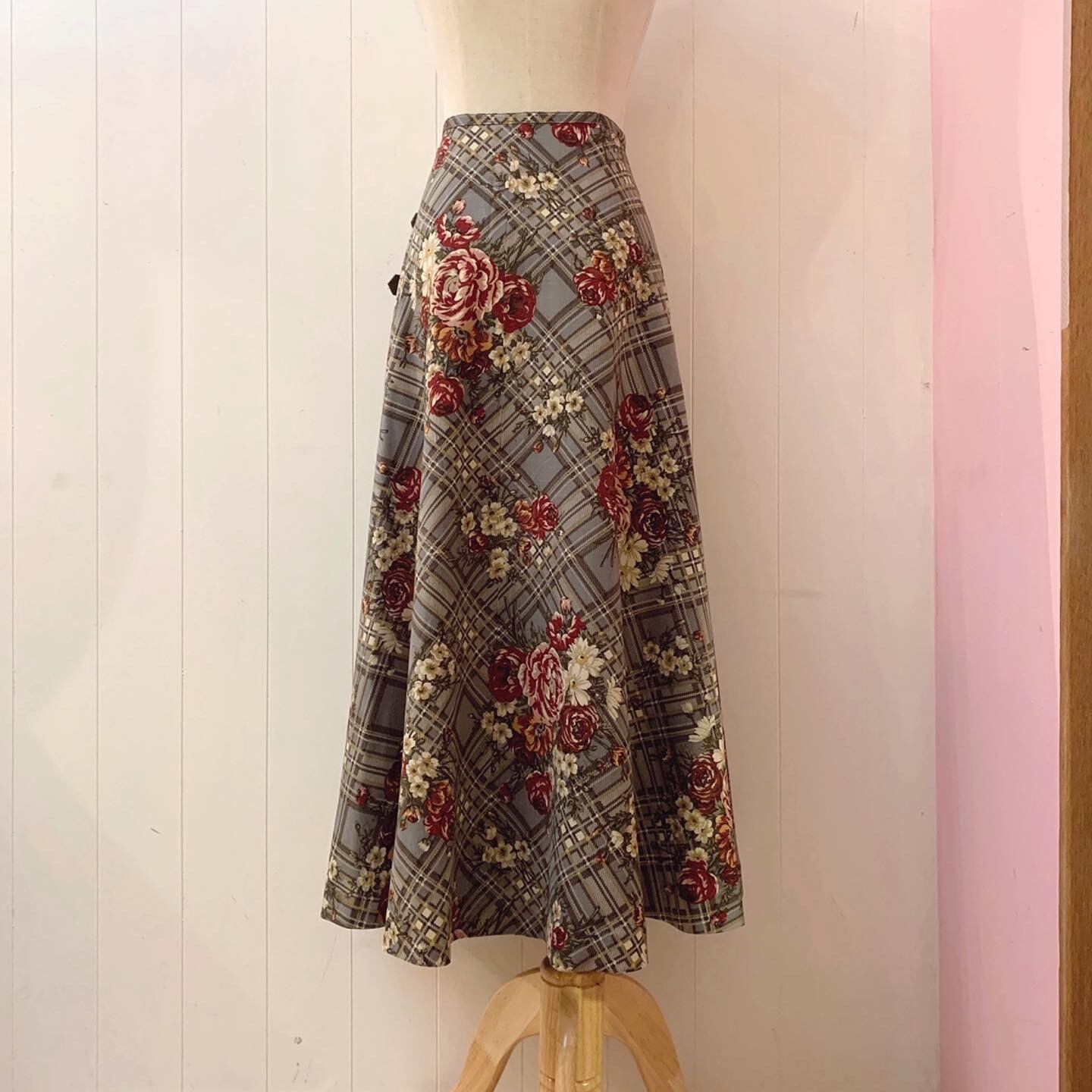INGEBORG / rose check wrap skirt