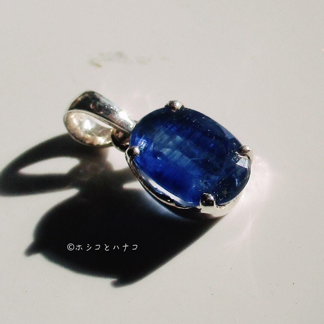 【Silver925】宝石質*カヤナイトFaciペンダント* Twinkle Petit Blue  2024年新商品