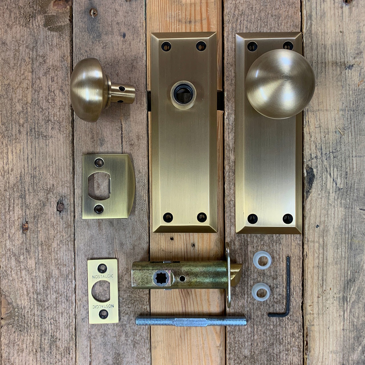 NY Style Door Set  Round Knob