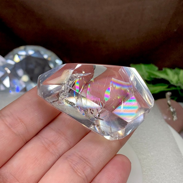 2.透明度抜群☆ファンシーシェイプ☆アイリスクォーツ