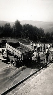Promotional leather paperweights