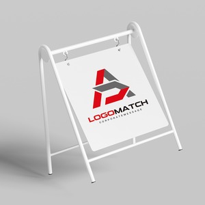 突き進むADのロゴ