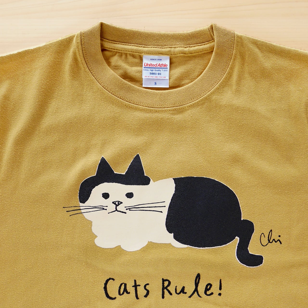 Tシャツ「前髪猫」 ヘイジーイエロー | necoya