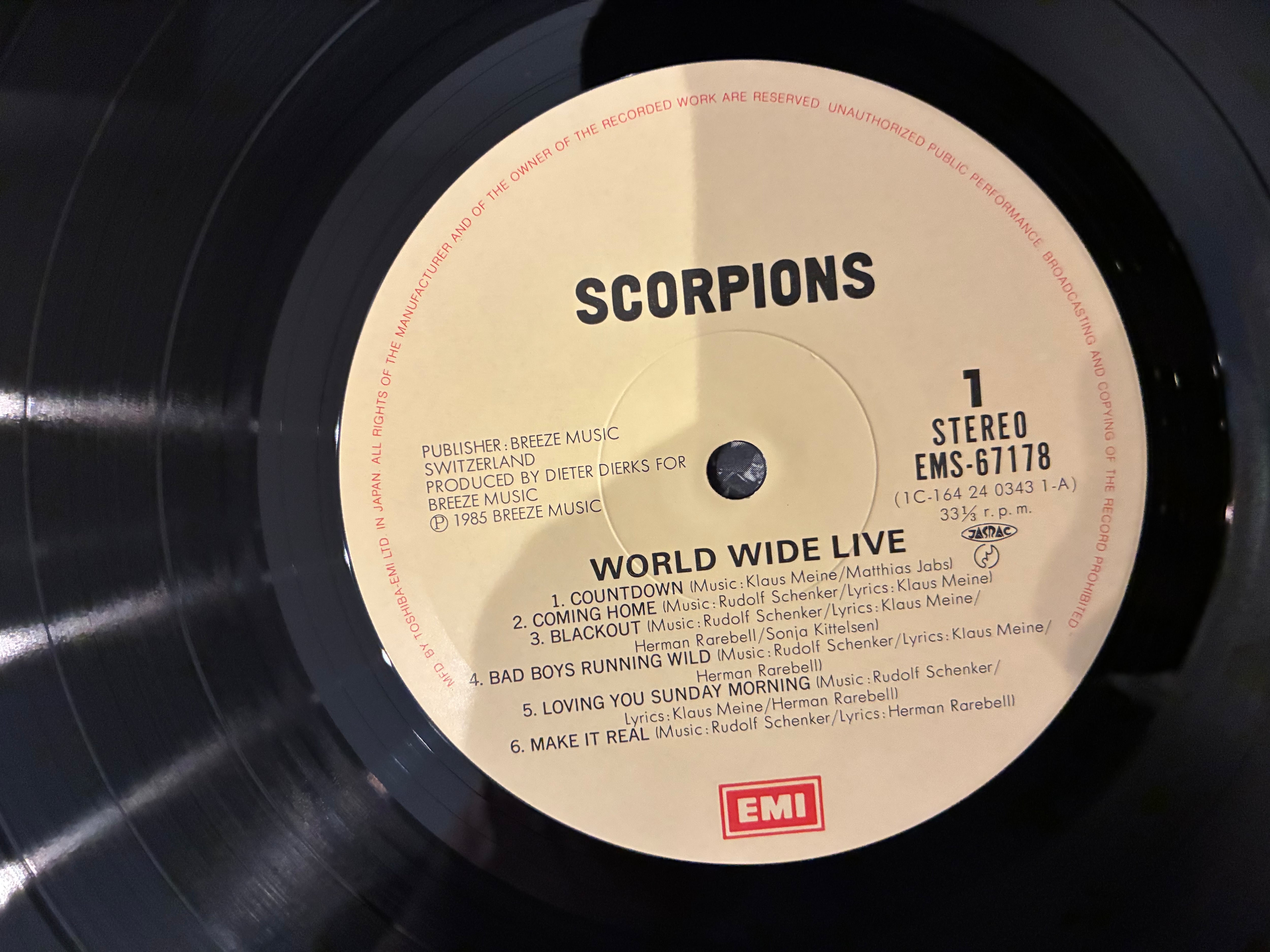 SCORPIONS / WORLD WIDE LIVE | sixteen records (シックスティーン