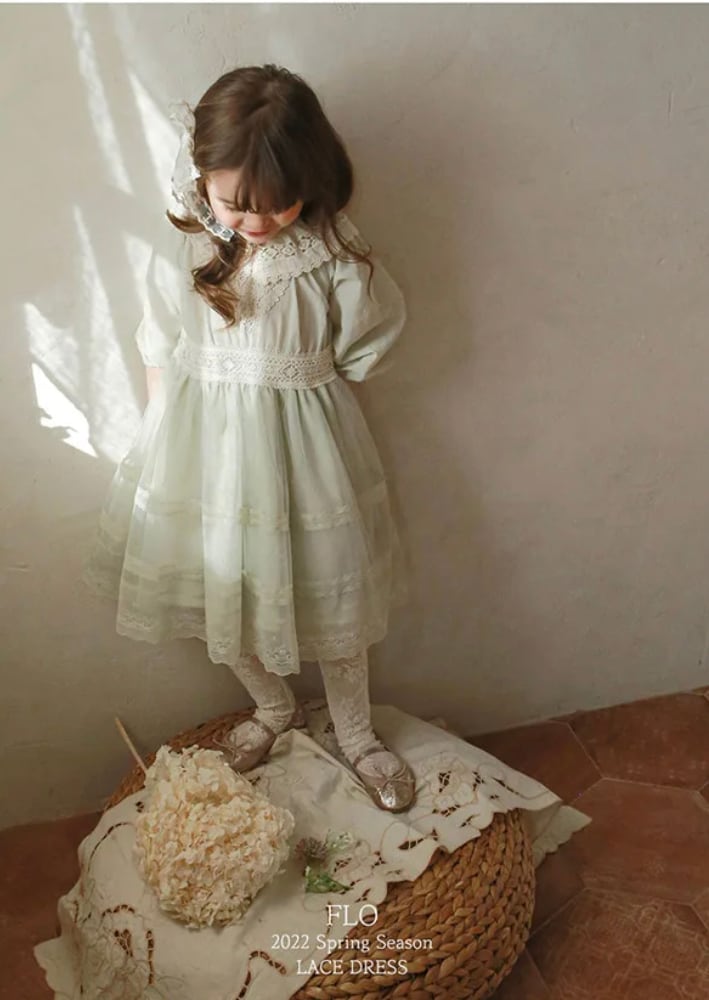 ぺールトーンレースドレス••••••••••春 海外子供服 プチプラ ワンピース 撮影 フォト 入園 入学 イベント 発表会