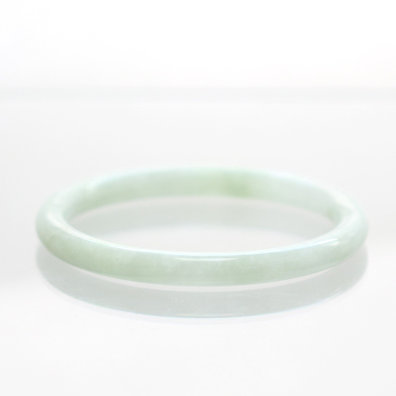 【内径 59.6mm 】翡翠プリンセスバングル  A貨翡翠 jd_bg1319