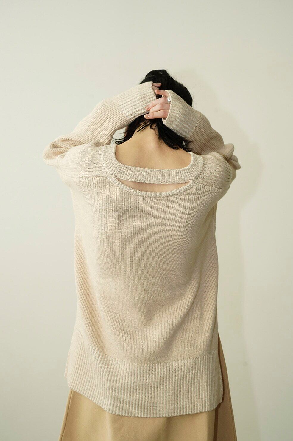 CLANE W FACE CUT NECK WIDE KNIT TOPS