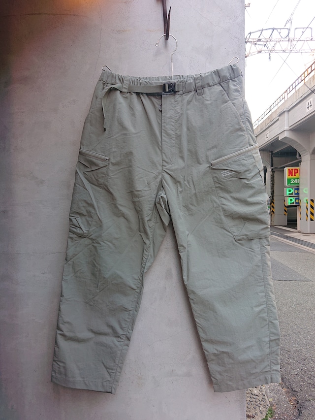 COMFY CMF OUTDOOR GARMENT  “WEIRD PANTS” Alpha Green Color