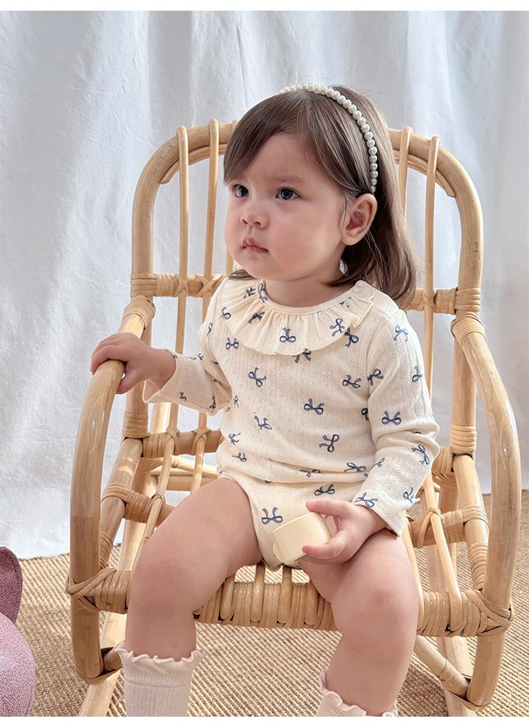 フリル襟ロンパース