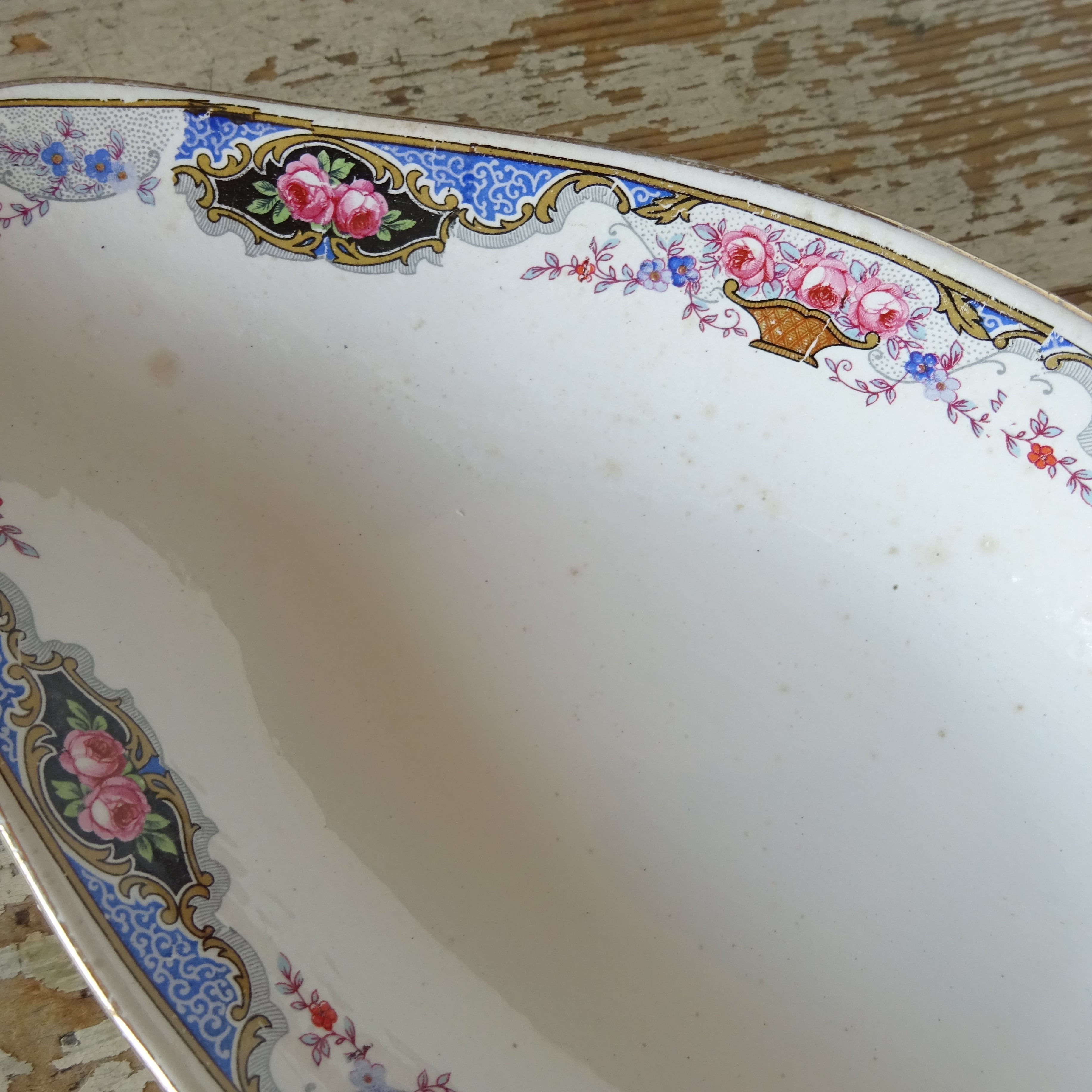 ☆SARREGUEMINES ET DIGOIN décor《Petites Roses》RAVIER (C)