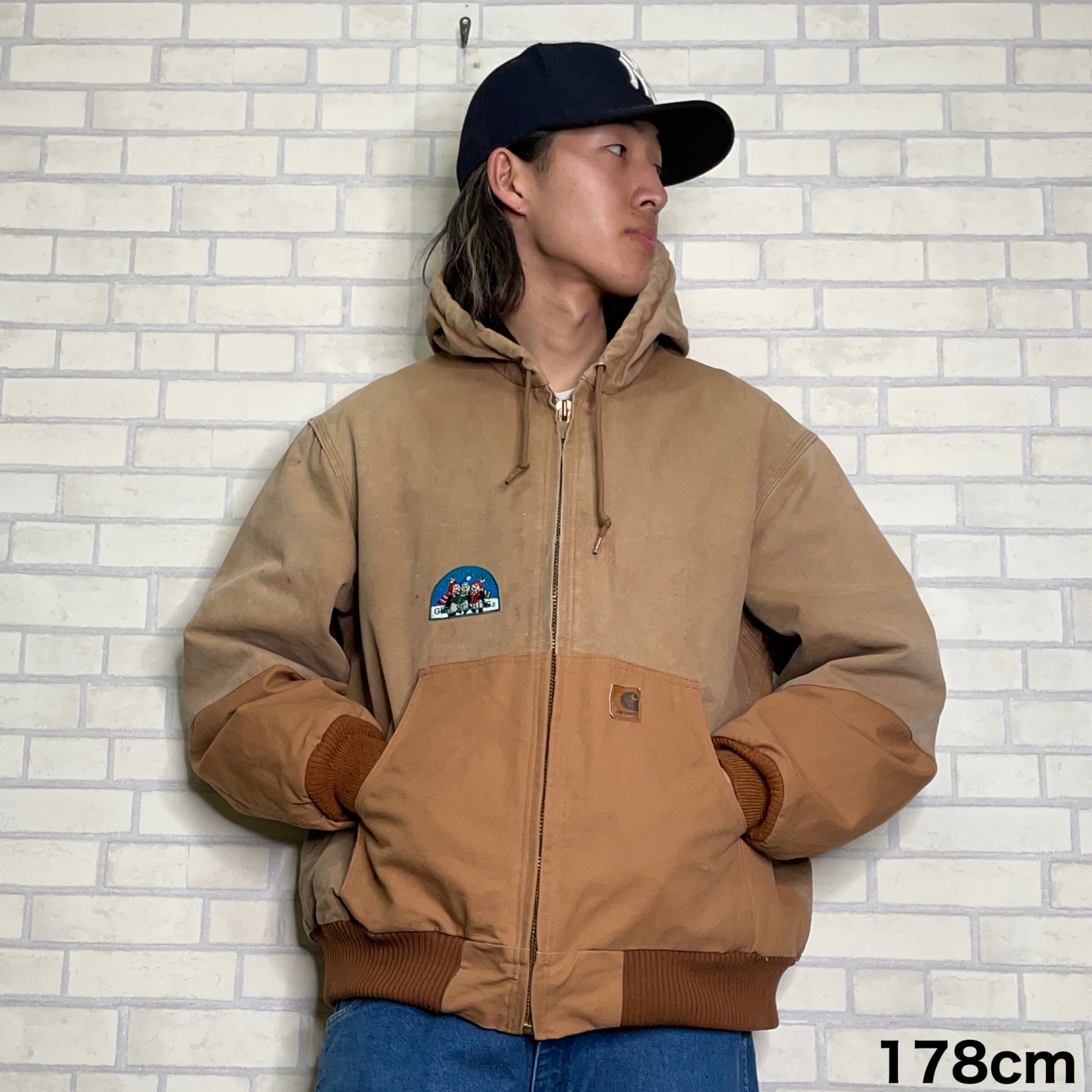 Carhartt アクティブジャケット L(XL相当）Made in USA 革パッチ  