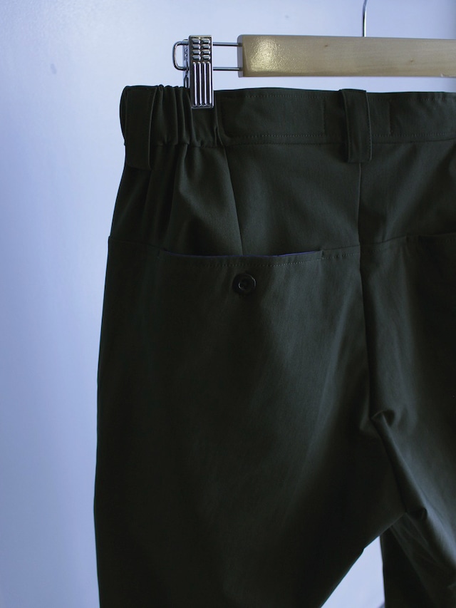 Garage.U.W HPL SHIRRING TROUSERS OLIVE