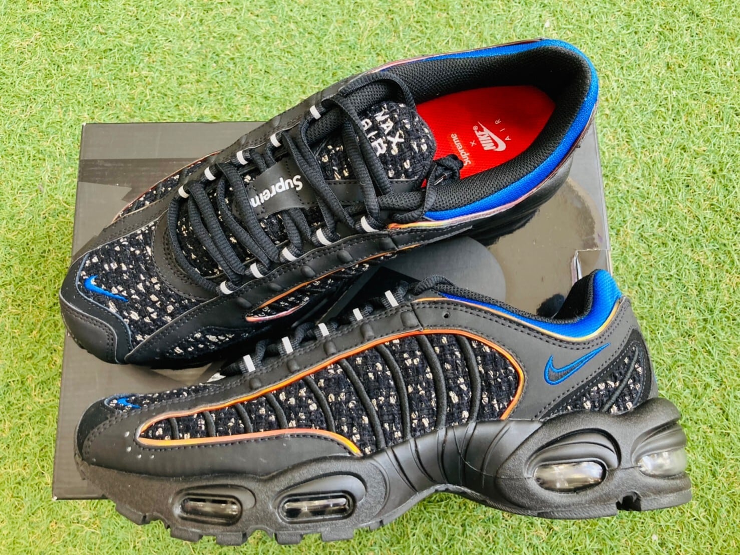 Supreme × NIKE AIR MAX TAILWIND Ⅳ / S BLACK AT3854-001 29cm 