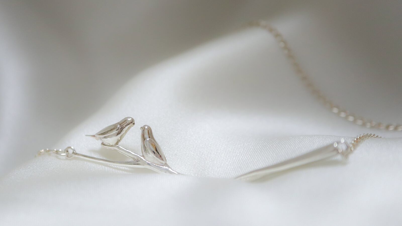 受注生産】SILVER925 2羽の小鳥のネックレス | Sally.Tokyo