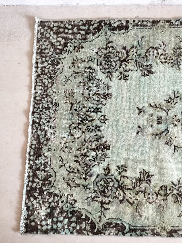 Turkish rug 234✕109cm No.530