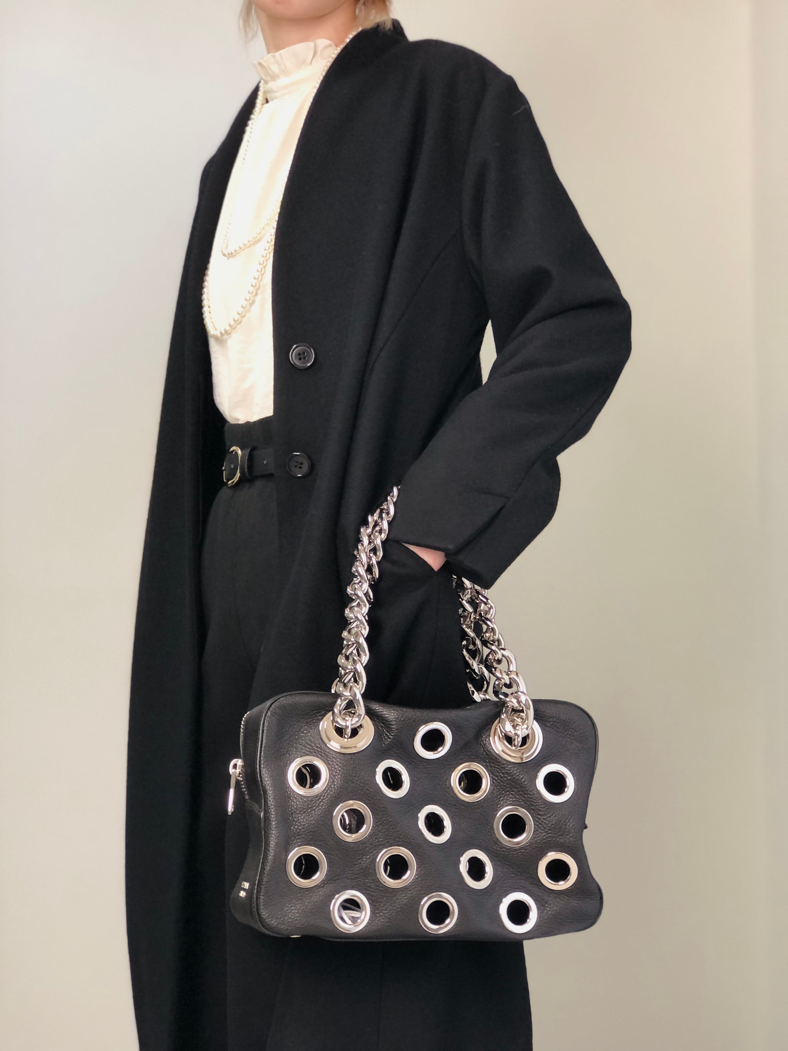 FENDI フェンディ ズッキーノ FFプレート キャンバス×レザー トート FENDI フェンディ ズッキーノ FFプレート キャンバス×レザー トート