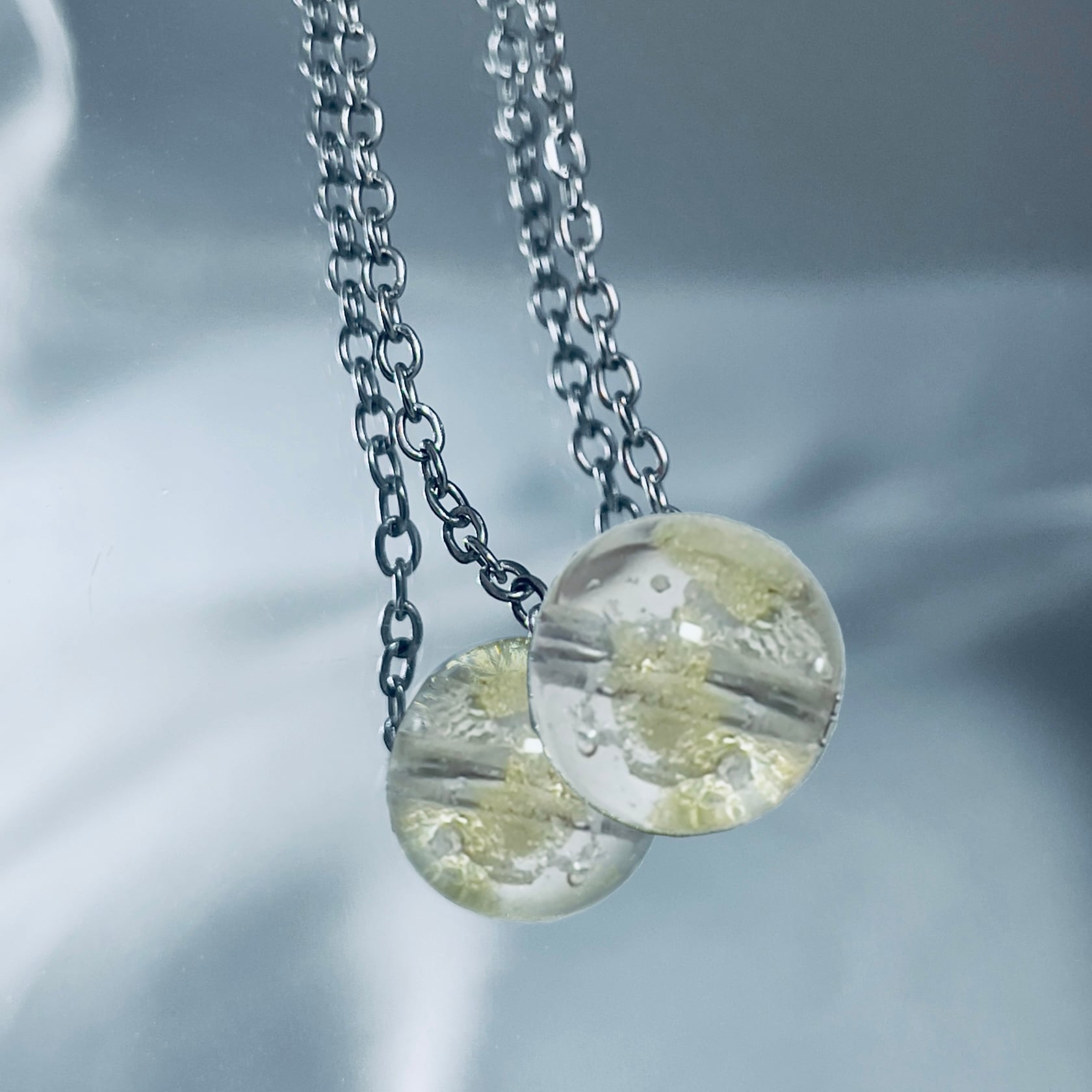 chandelier / baby pink | Pay ID chandelier / baby pink | Pay ID