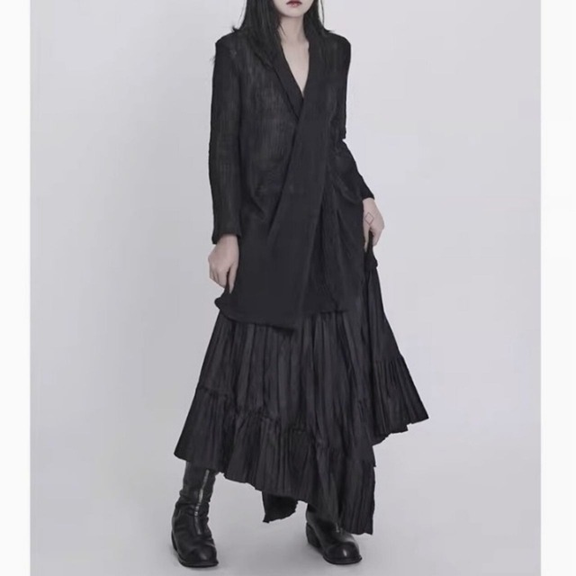 Wrinkle pleat thin cut and sew【2color】 C0743