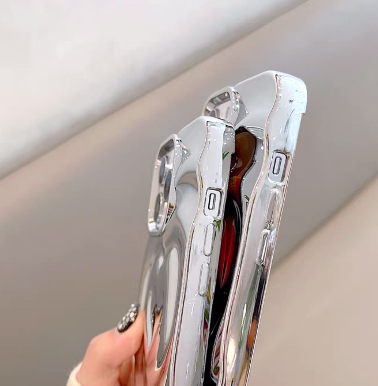 iPhoneケース iPhone14 iPhone13 立体 ハート シルバー シンプル iPhoneケース iPhone14 iPhone13 立体 ハート シルバー シンプル