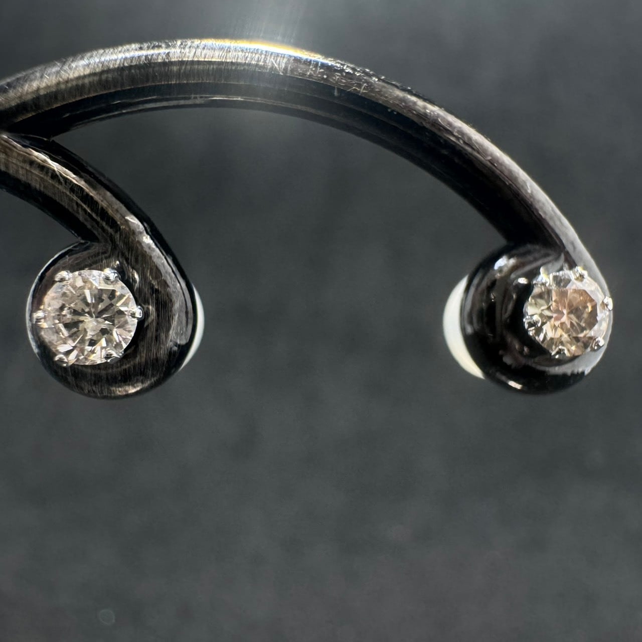 k*i様 超激安！Pt900 ダイヤモンド0.47ct一粒トップ　ブラウンダイヤ Pt900 0.26ct 一粒 ライトブラウン ダイヤモンド ピアス シンプル 6本