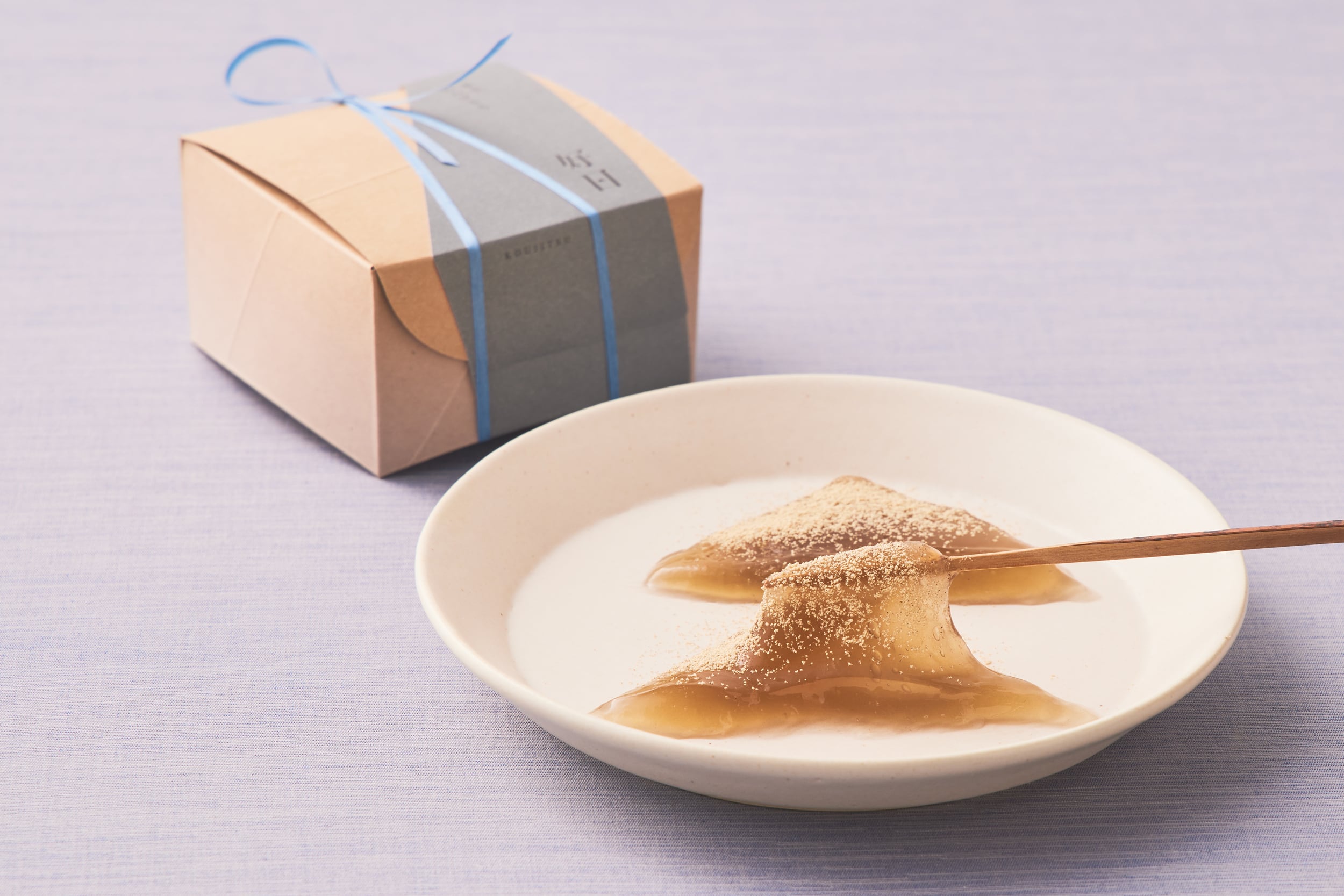 本生わらびもち 好日・抹茶好日 2種詰合せ | 京甘味 文の助茶屋