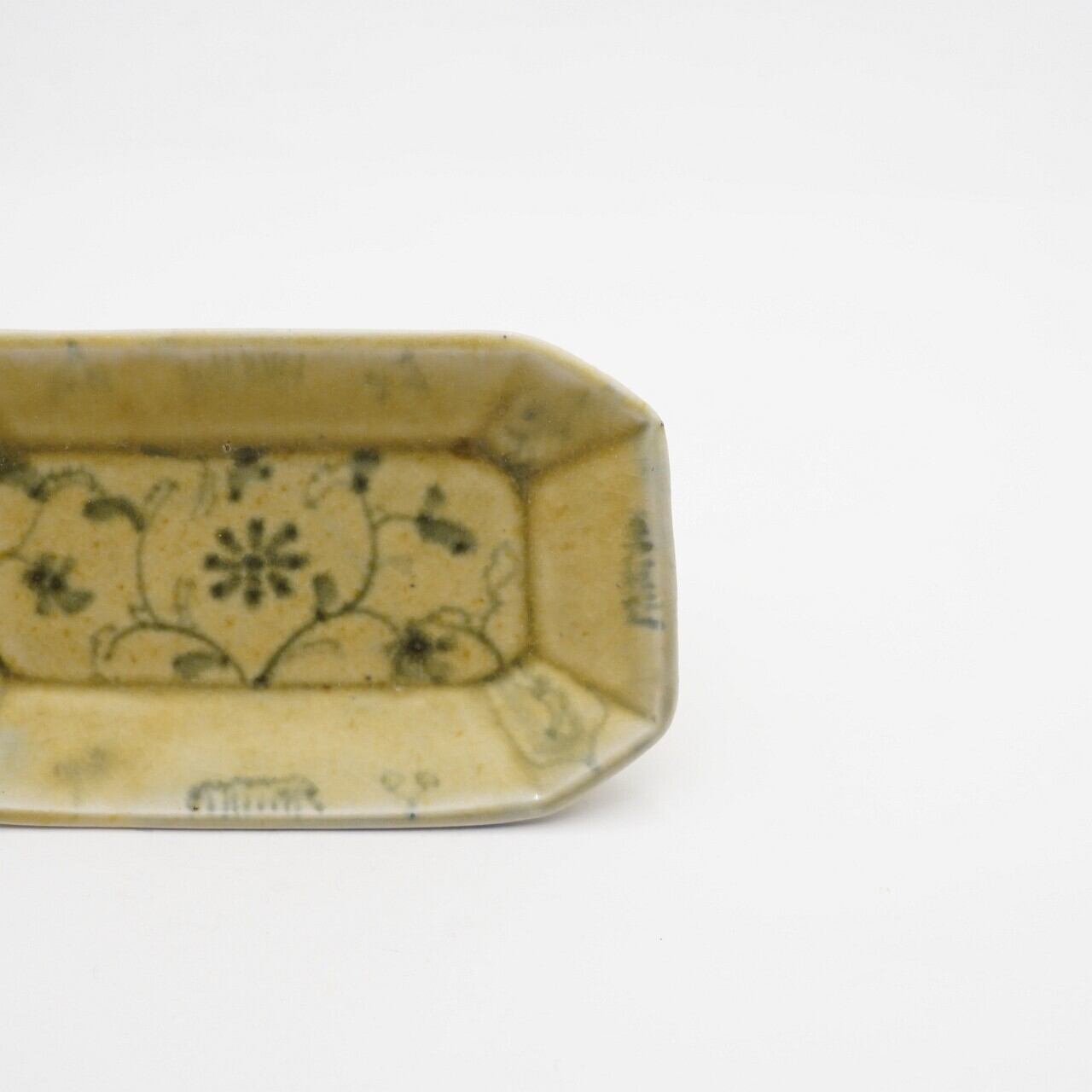 ヤマカワミユキ】角皿小 染付唐草 YA-09-B | ろにせら ギャラリーと