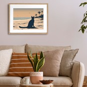 夕焼けを眺める黒猫｜海辺のサンセットに佇む癒しのシルエットアート｜可愛さと物語性が宿る一枚｜｜A2ポスター