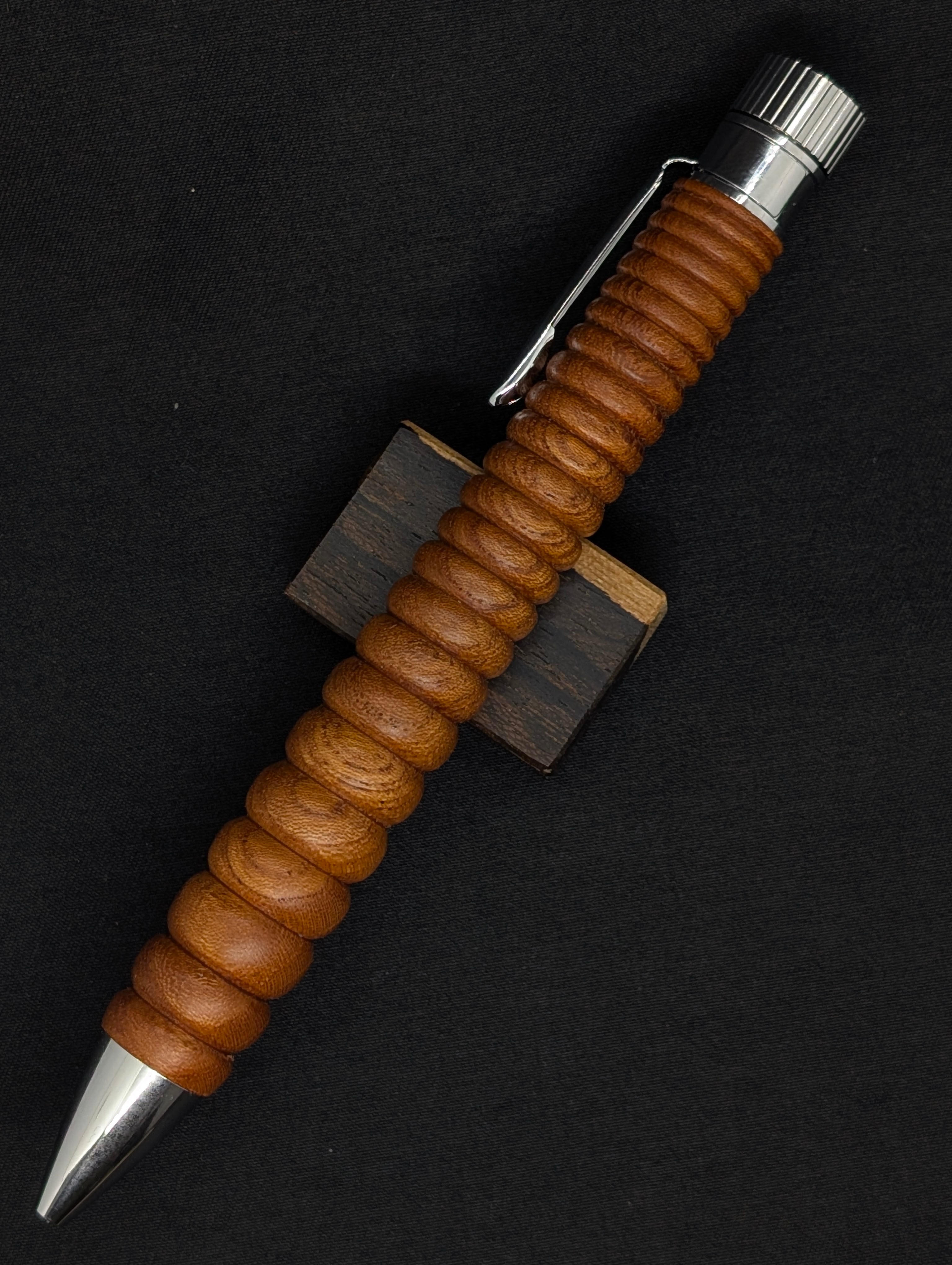 工房雨魚 Wood Craft Amago