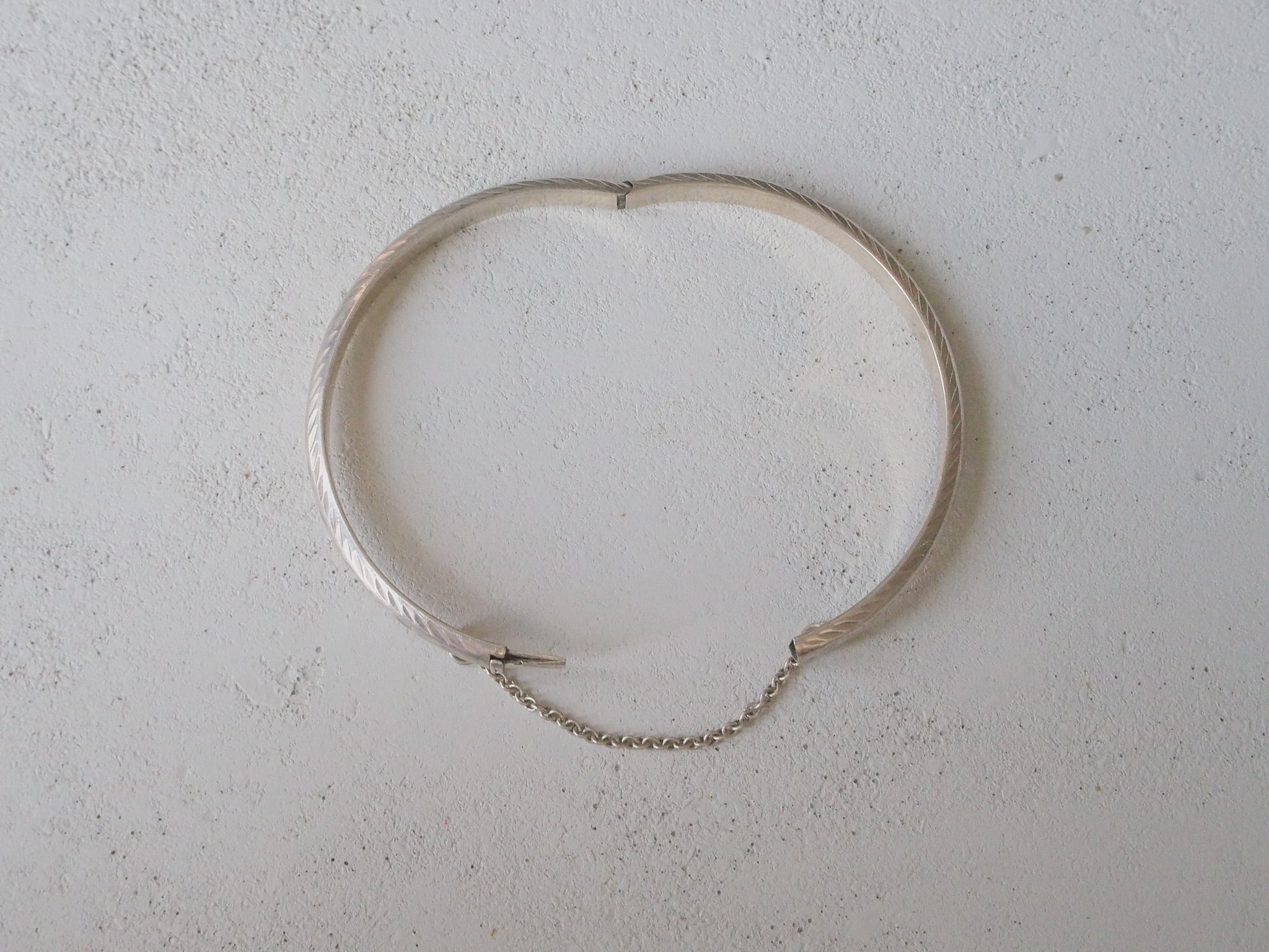 ヴィンテージシルバーバングル | アンティークアクセサリー ｜antique